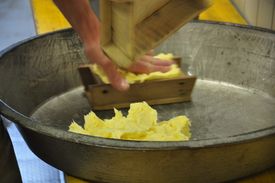 Herstellung Alpkäse